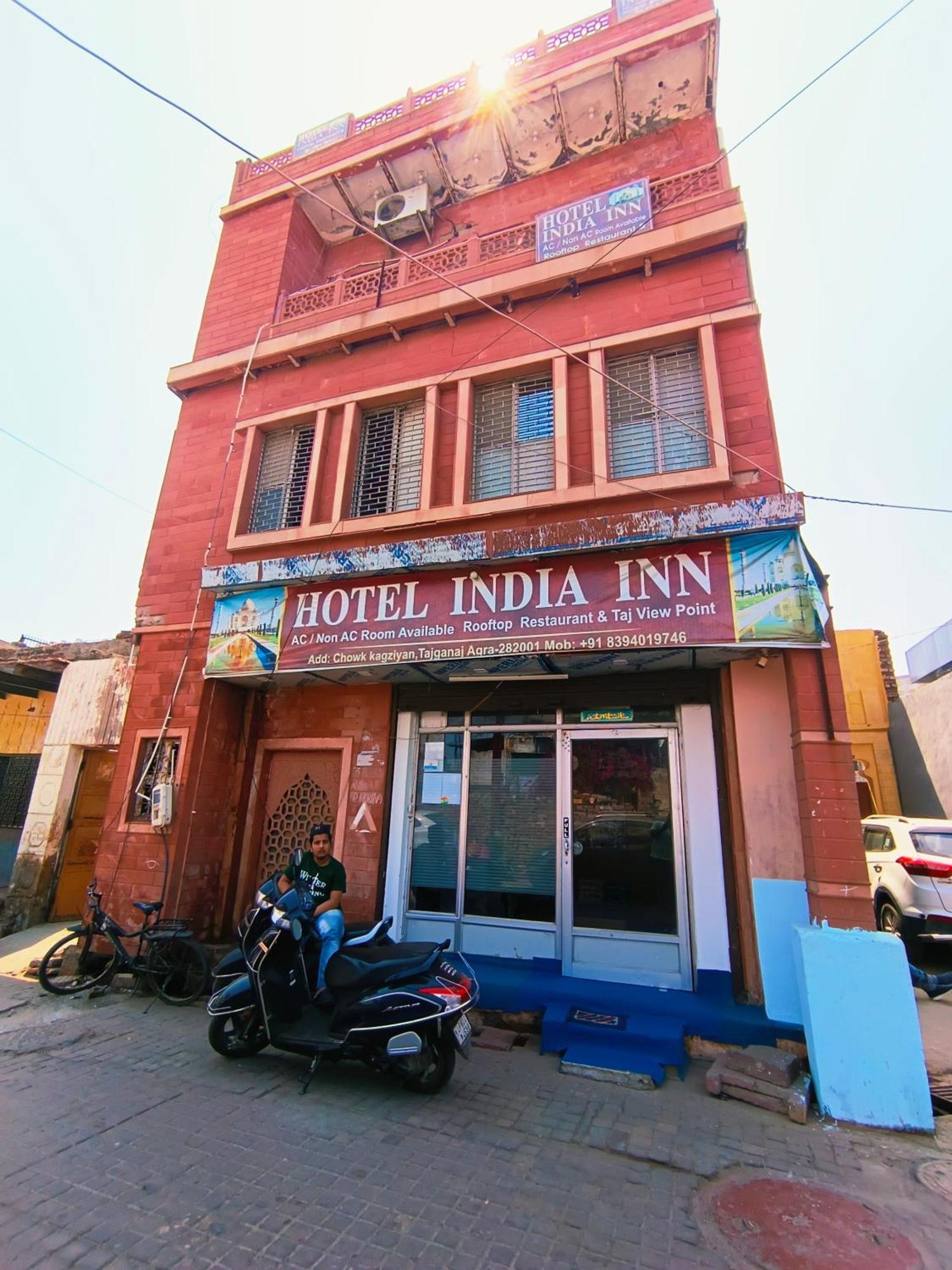Hotel India Inn Walking Distance From Taj Mahal-- Rooftop Taj Mahal View Агра Екстер'єр фото